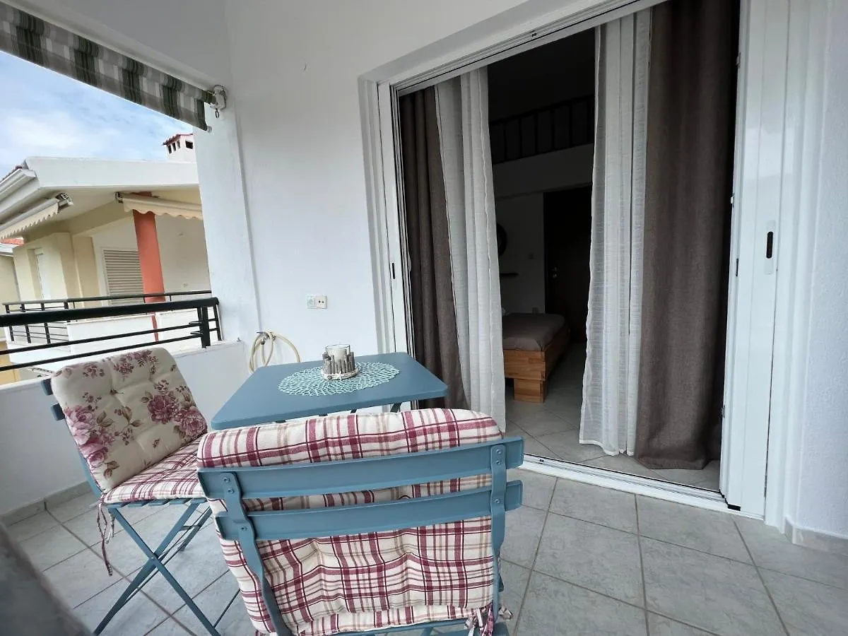 Bella Maisonette Pefkochori Guest house